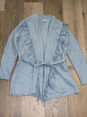 Sioni Fringe Belted Cardigan Sweater | Long Sleeve | Light Silver | Size large